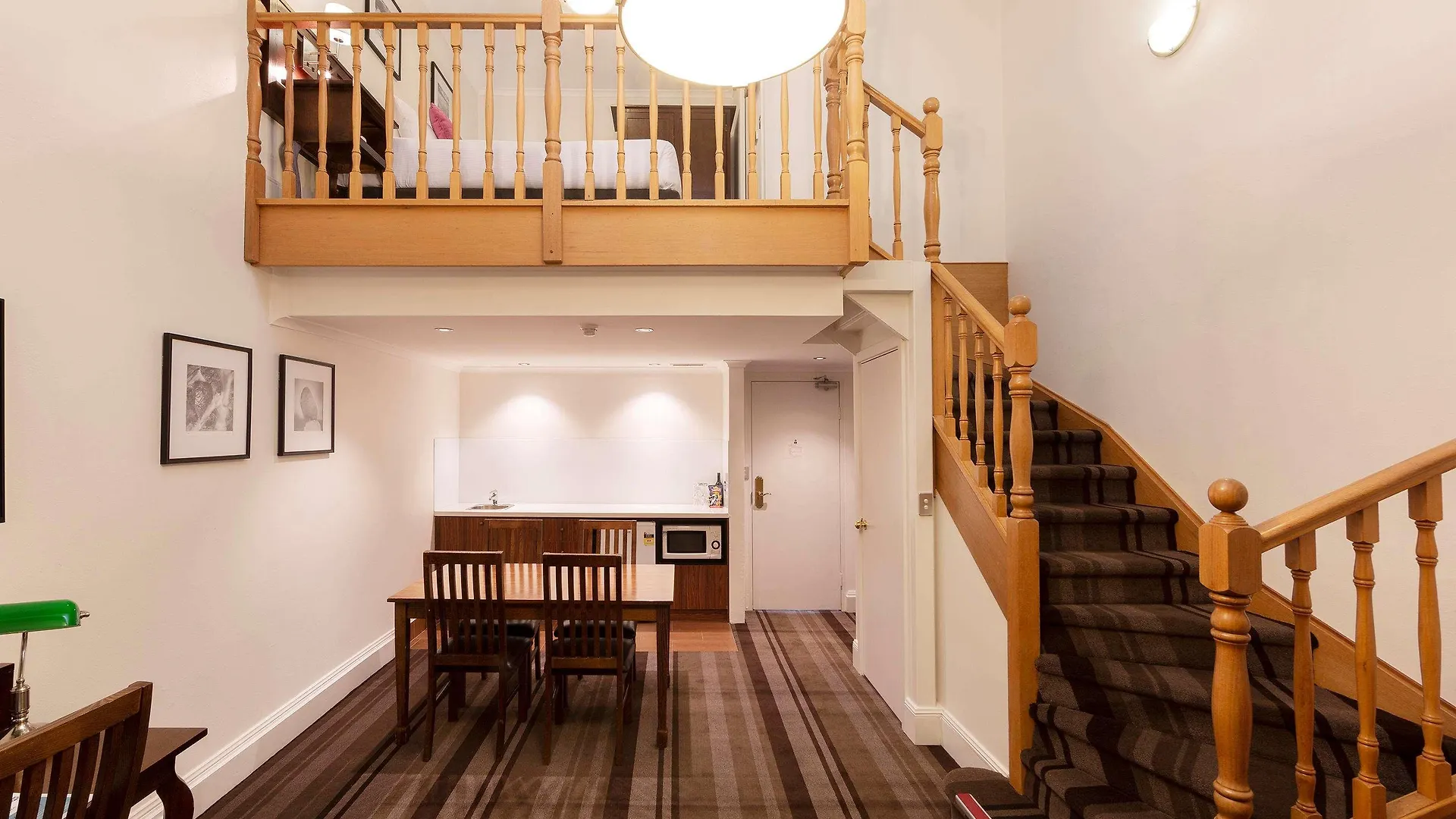 Mercure Canberra