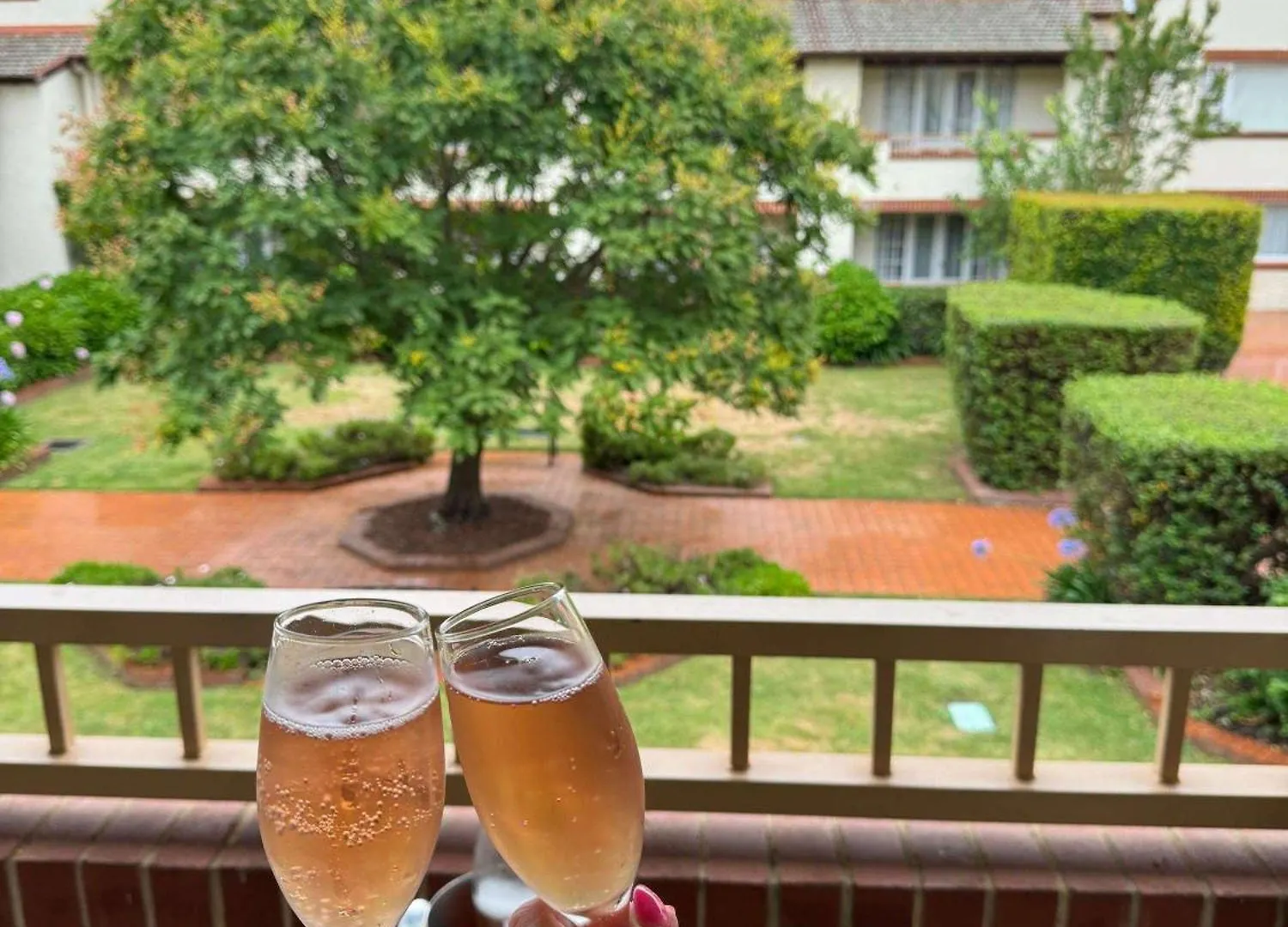 **** Hotel Mercure Canberra Australia